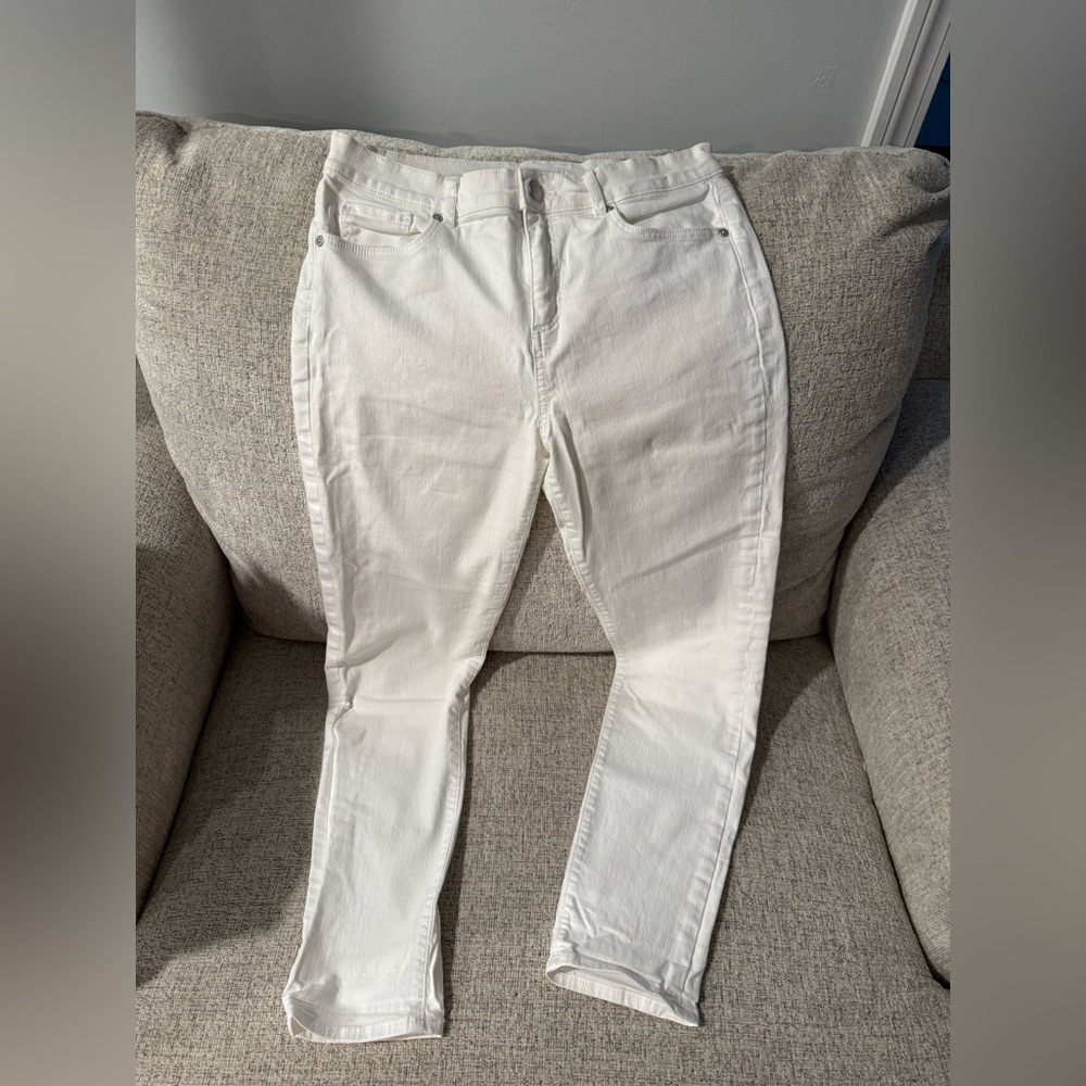 LOFT White Skinny Crop Jeans